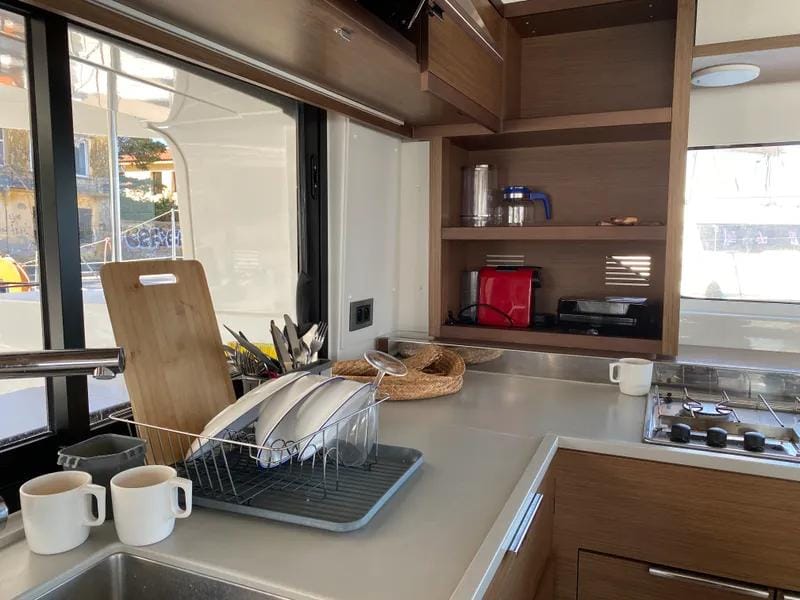 LAGOON 46 2021 - Image 16