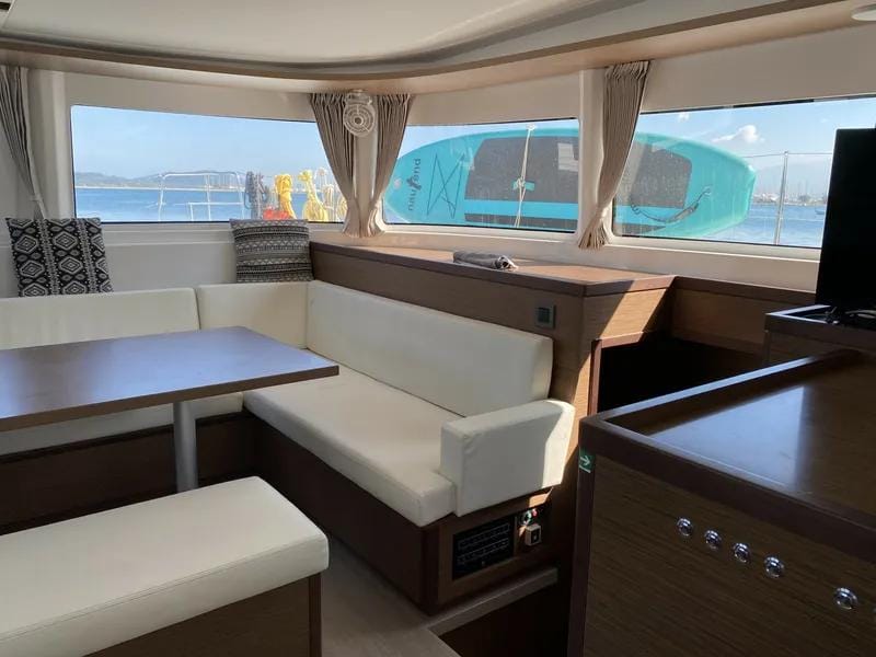 LAGOON 46 2021 - Image 11