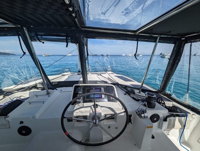 LAGOON 450F VAT PAID 2019 - Image 12
