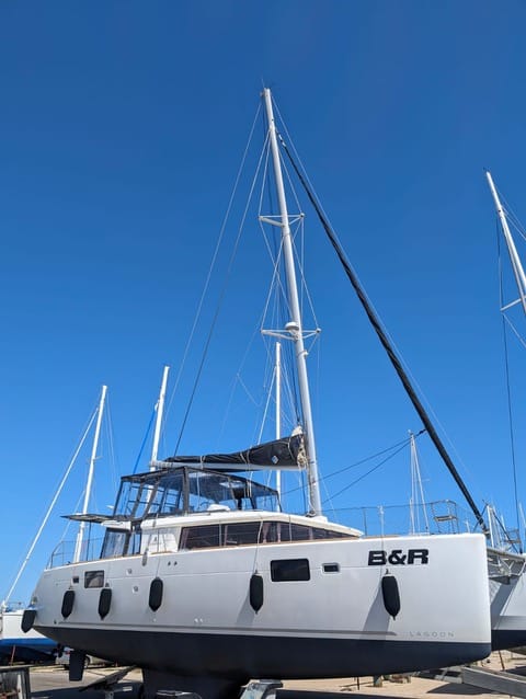 LAGOON 450F VAT PAID 2019 - Image 6