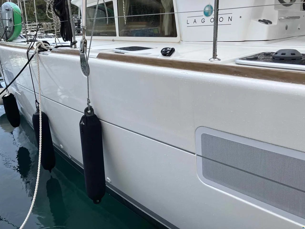 LAGOON 400 S2 2015 VICTORIA - Image 5