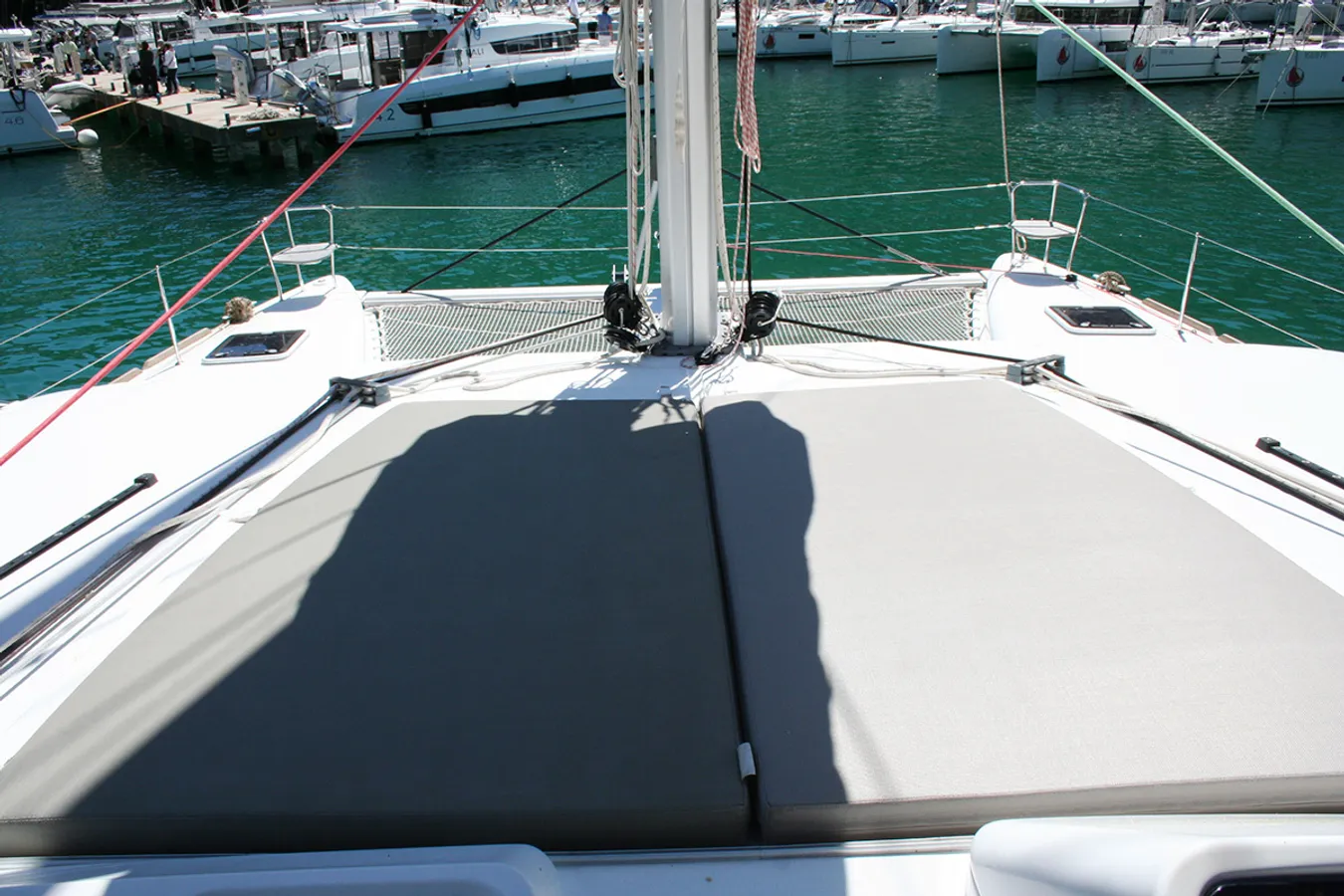 LAGOON 450F SOLD . LET US FIND YOU YOUR NEXT BOAT LUXE YACHTING - Image 7
