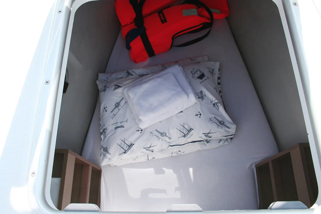 LAGOON 450F SOLD . LET US FIND YOU YOUR NEXT BOAT LUXE YACHTING - Image 19