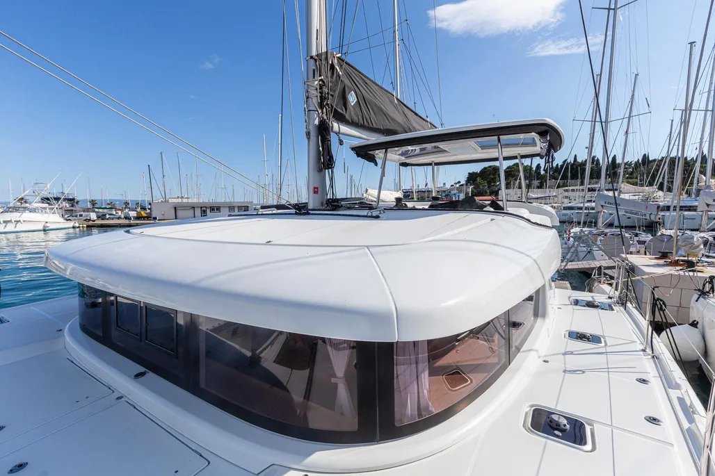 LAGOON 42 2017 LEGGERIO - Image 3