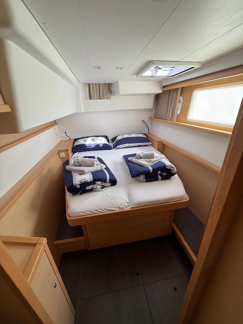 LAGOON 450F 2017 - Image 17