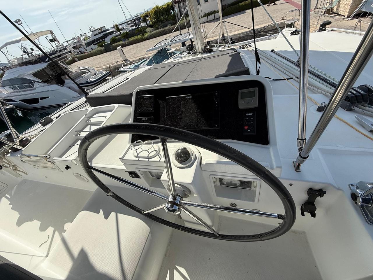 LAGOON 450F 2017 - Image 4